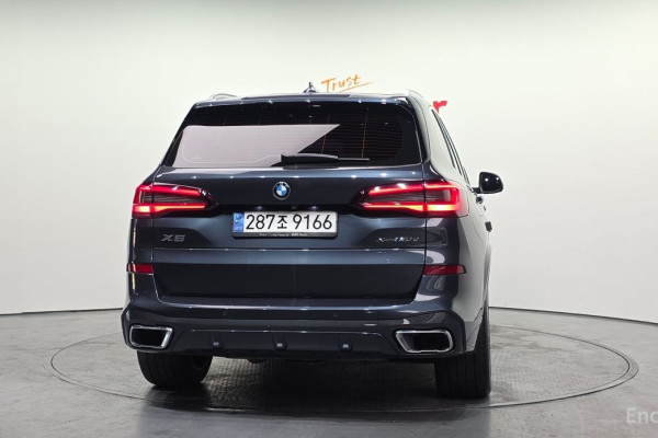 2022 BMW X5 с пробегом 138 332 км