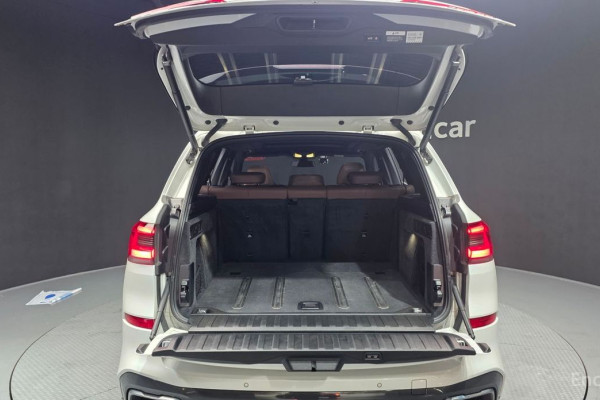 2022 BMW X5 с пробегом 42 324 км