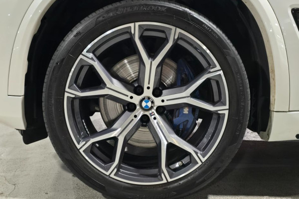 2022 BMW X5 с пробегом 41 297 км