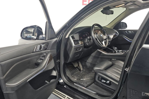 2022 BMW X5 с пробегом 44 708 км