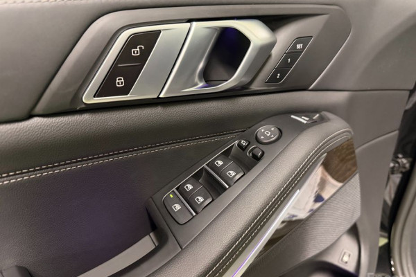 2022 BMW X5 с пробегом 51 092 км