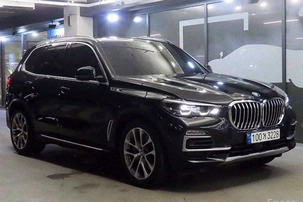 2021 BMW X5 с пробегом 119 557 км