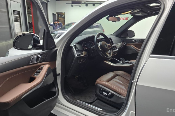 2021 BMW X5 с пробегом 61 017 км