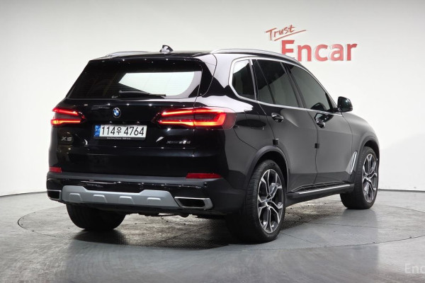 2022 BMW X5 с пробегом 48 228 км