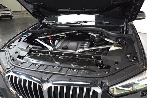 2022 BMW X5 с пробегом 48 228 км