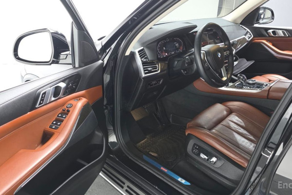 2022 BMW X5 с пробегом 48 228 км