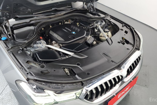 2022 BMW 6 серии с пробегом 100 532 км