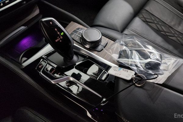 2022 BMW 6 серии с пробегом 100 532 км