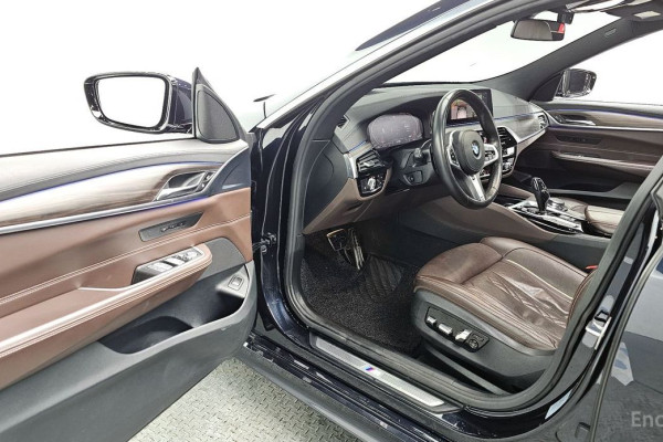 2020 BMW 6 серии с пробегом 105 377 км