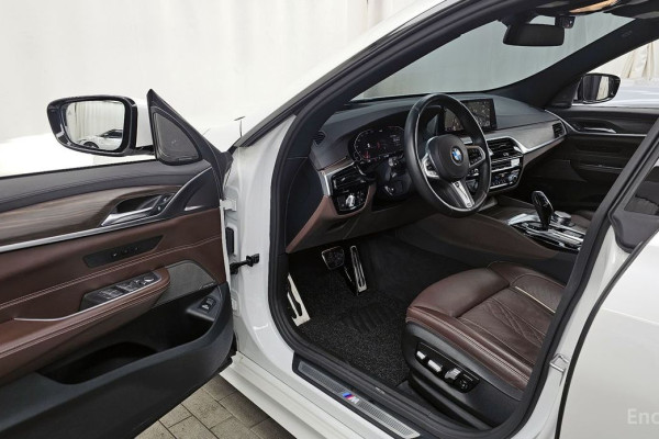 2020 BMW 6 серии с пробегом 105 089 км