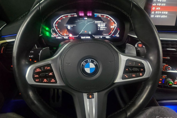 2022 BMW 6 серии с пробегом 51 217 км