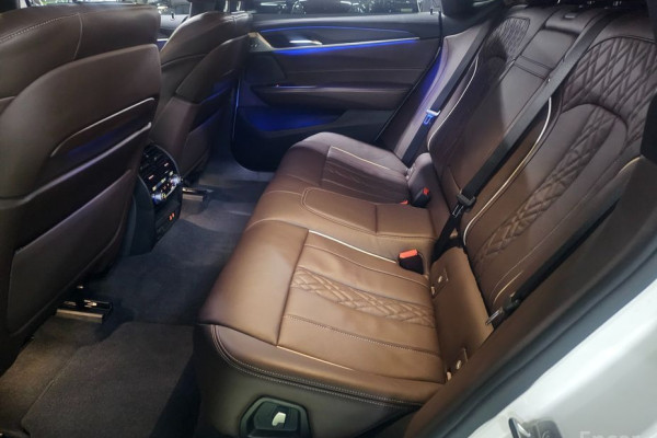 2022 BMW 6 серии с пробегом 51 217 км