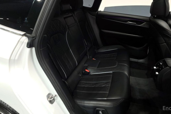 2022 BMW 6 серии с пробегом 80 622 км