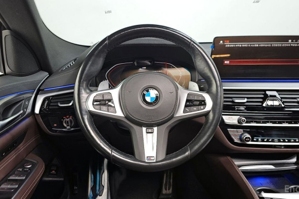 2023 BMW 6 серии с пробегом 48 972 км