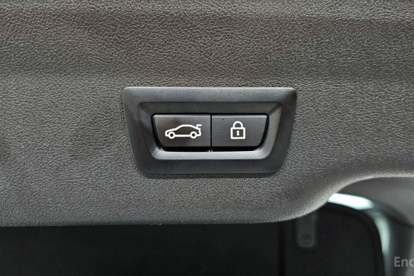 2023 BMW 6 серии с пробегом 48 972 км