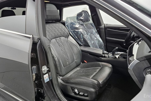 2021 BMW 6 серии с пробегом 75 251 км