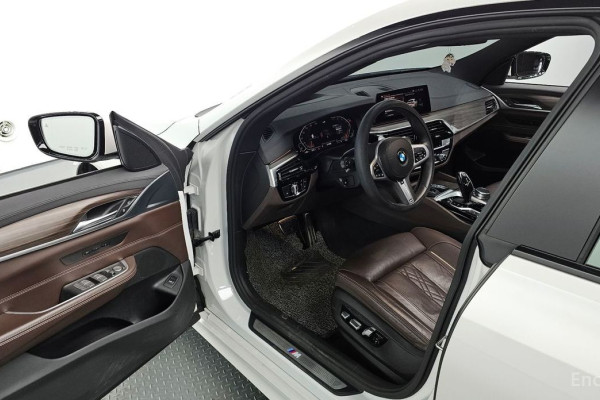 2020 BMW 6 серии с пробегом 49 412 км