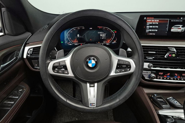 2020 BMW 6 серии с пробегом 49 412 км