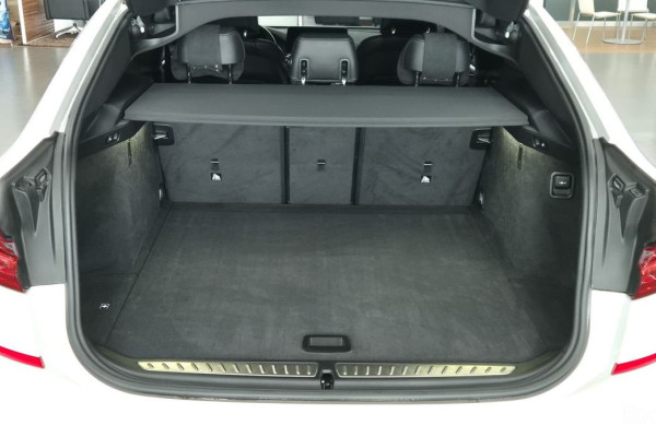 2021 BMW 6 серии с пробегом 72 978 км