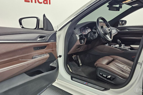 2022 BMW 6 серии с пробегом 85 027 км