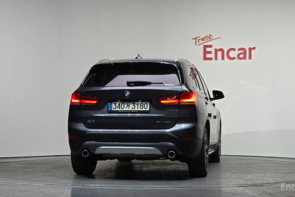 2021 BMW X1 с пробегом 73 702 км