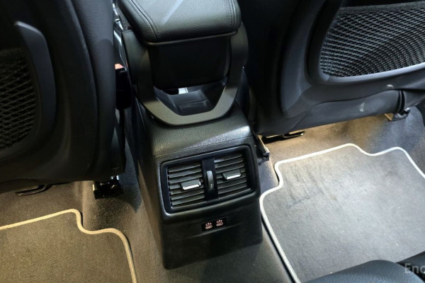 2021 BMW X1 с пробегом 68 077 км