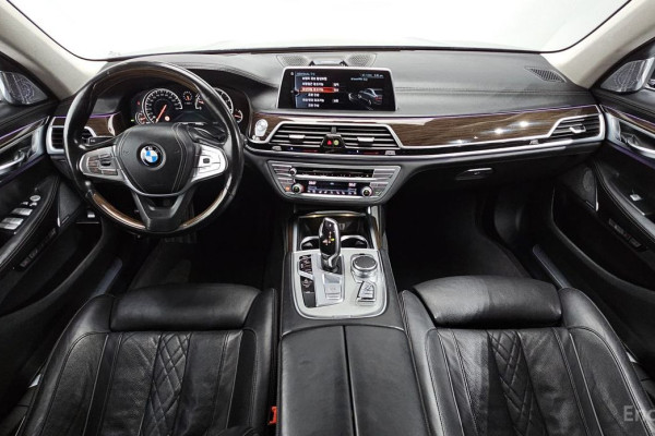 2015 BMW 7 серии с пробегом 108 817 км