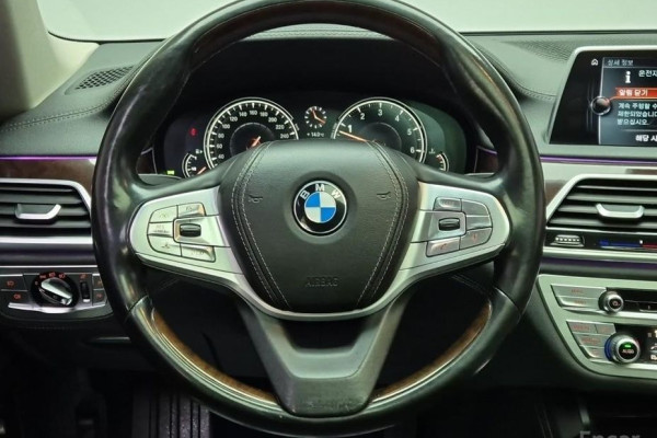 2016 BMW 7 серии с пробегом 142 154 км