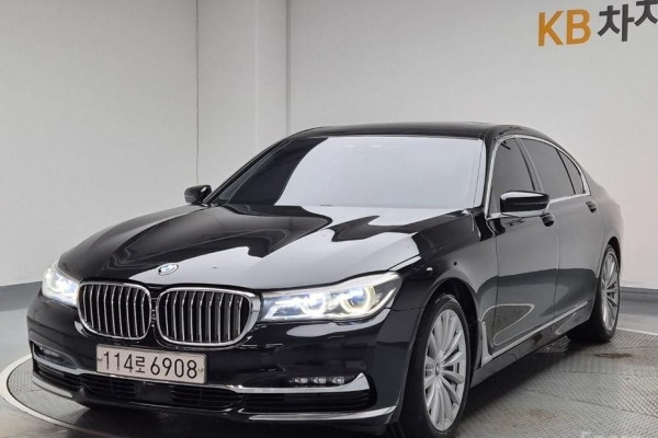 2016 BMW 7 серии с пробегом 142 154 км