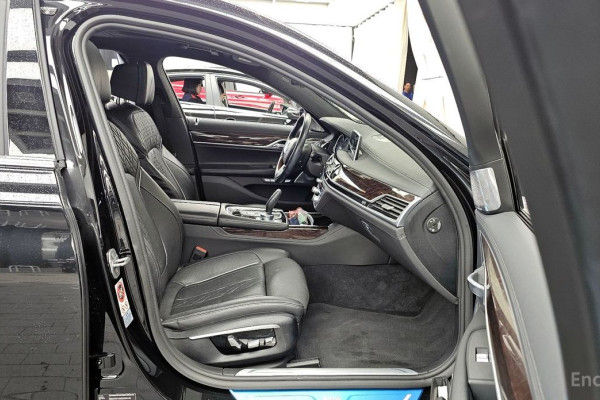 2016 BMW 7 серии с пробегом 93 820 км