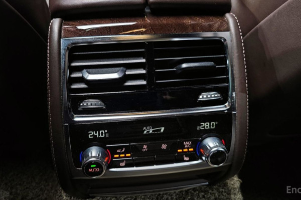 2016 BMW 7 серии с пробегом 129 600 км