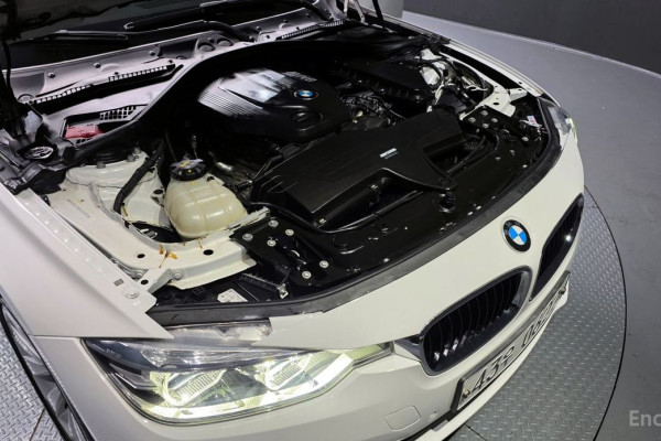 2015 BMW 3 серии с пробегом 92 963 км