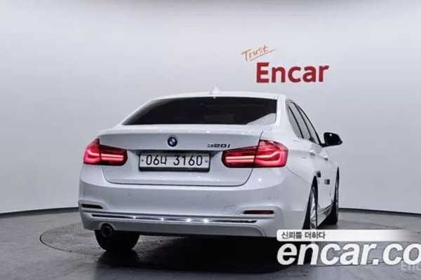 2017 BMW 3 серии с пробегом 73 840 км