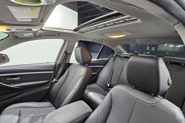 2018 BMW 3 серии с пробегом 83 597 км