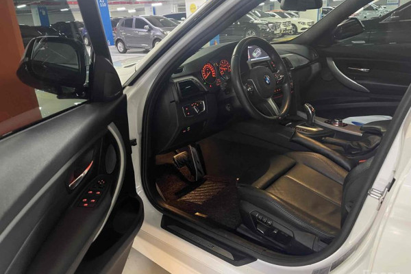 2013 BMW 3 серии с пробегом 144 493 км