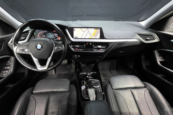 2021 BMW 1 серии с пробегом 76 181 км