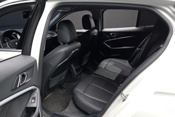 2021 BMW 1 серии с пробегом 76 181 км