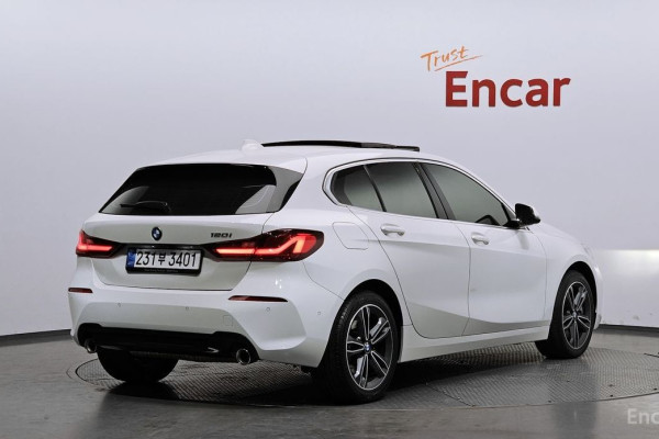 2021 BMW 1 серии с пробегом 45 597 км