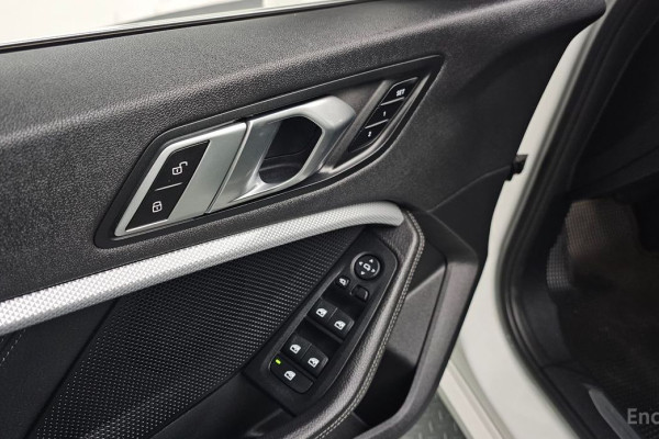 2021 BMW 1 серии с пробегом 45 597 км