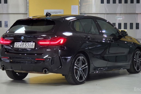 2023 BMW 1 серии с пробегом 55 981 км