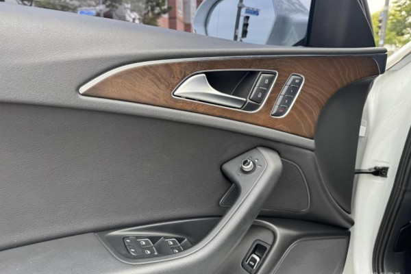 2015 Audi A6 с пробегом 141 000 км