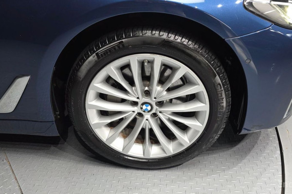 2020 BMW 5 серии с пробегом 134 573 км