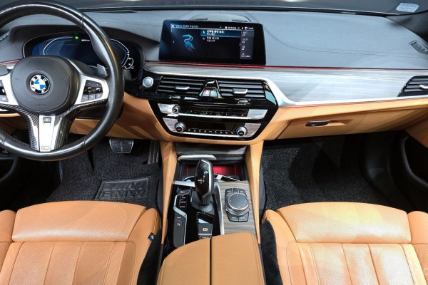 2020 BMW 5 серии с пробегом 93 135 км