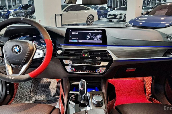 2020 BMW 5 серии с пробегом 40 279 км