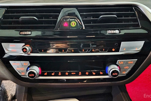 2020 BMW 5 серии с пробегом 40 279 км