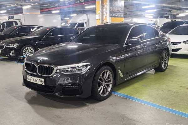 2020 BMW 5 серии с пробегом 93 094 км