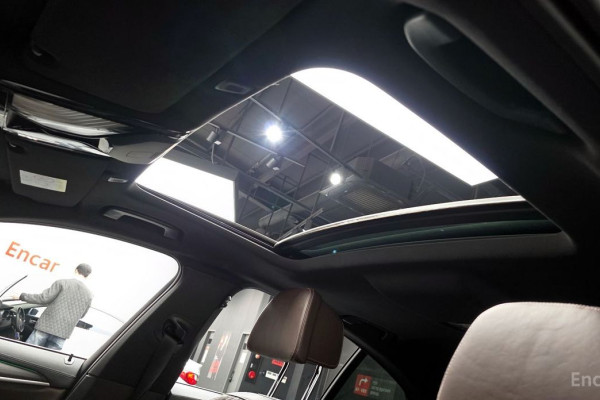 2021 BMW 5 серии с пробегом 84 042 км