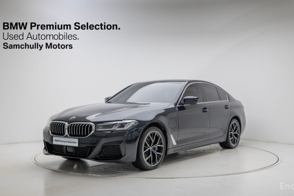 2021 BMW 5 серии с пробегом 87 650 км