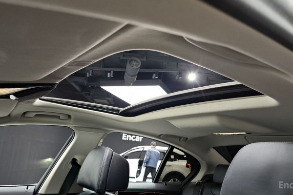 2021 BMW 5 серии с пробегом 58 504 км