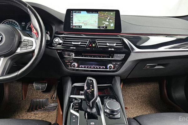 2018 BMW 5 серии с пробегом 140 699 км